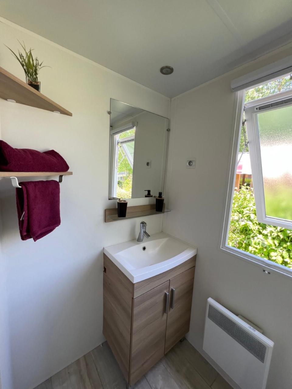 Mobil-Home 4 Etoiles Avec Piscine Proche De Blois أونزاين المظهر الخارجي الصورة