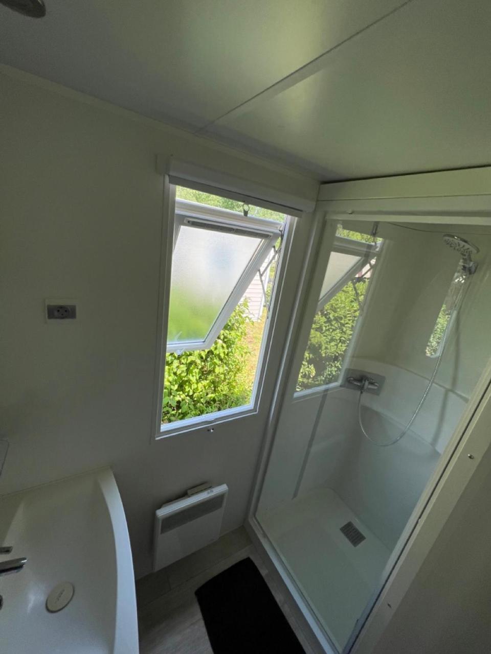 Mobil-Home 4 Etoiles Avec Piscine Proche De Blois أونزاين المظهر الخارجي الصورة