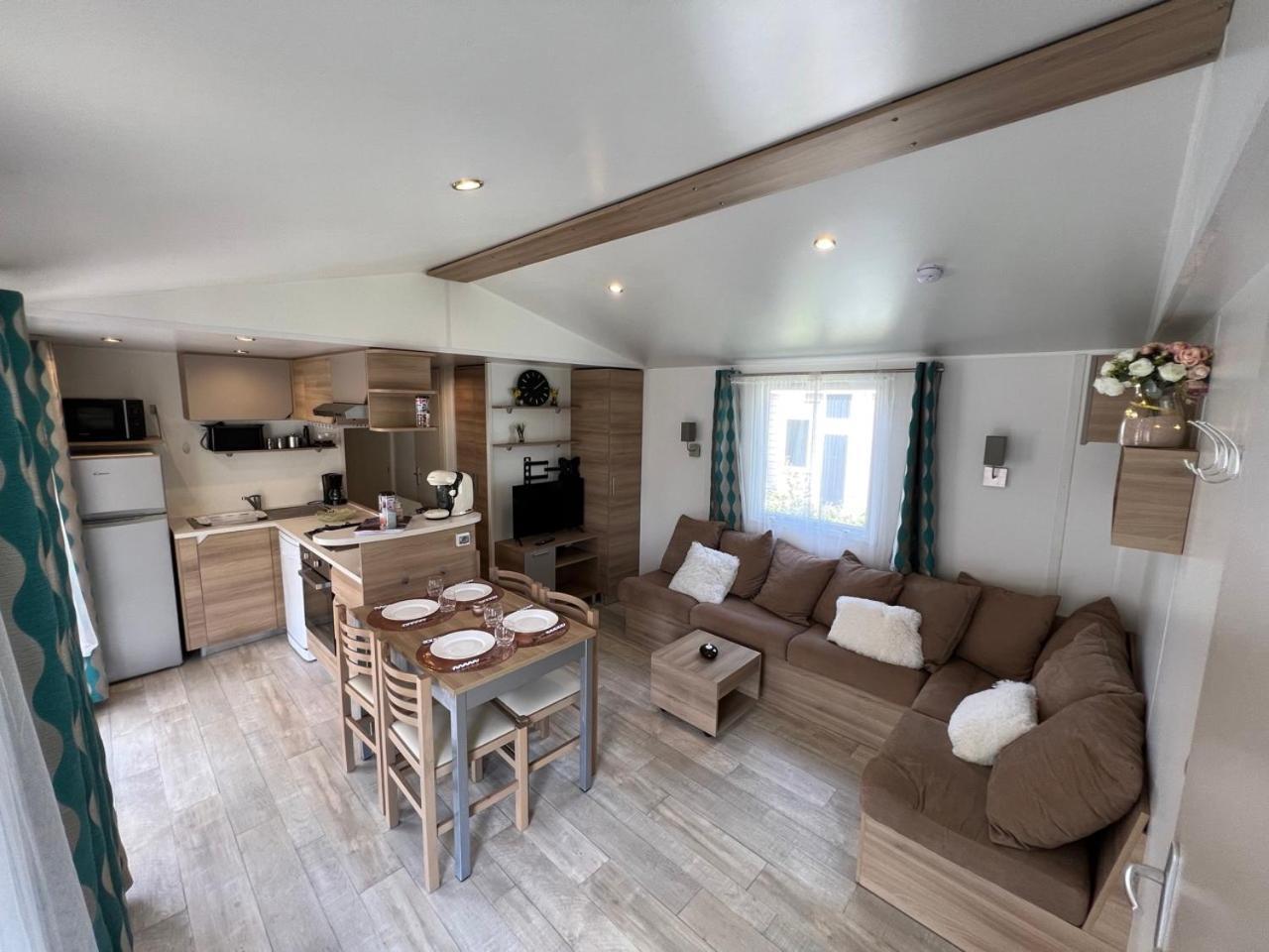 Mobil-Home 4 Etoiles Avec Piscine Proche De Blois أونزاين المظهر الخارجي الصورة